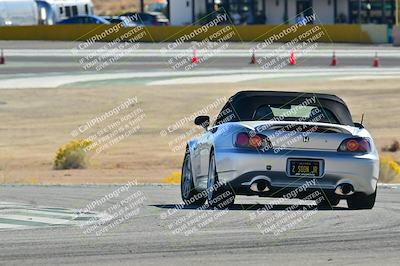 media/Nov-02-2025-Speed Ventures (Sun) [[c948a89870]]/Red/Session 2/